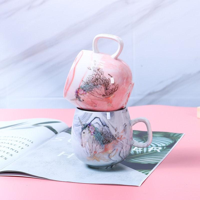 Lisslune | Paw-sitively Charming Flamingo Ceramic Travel Mug: Your Cozy Companion for On-the-Go Sips