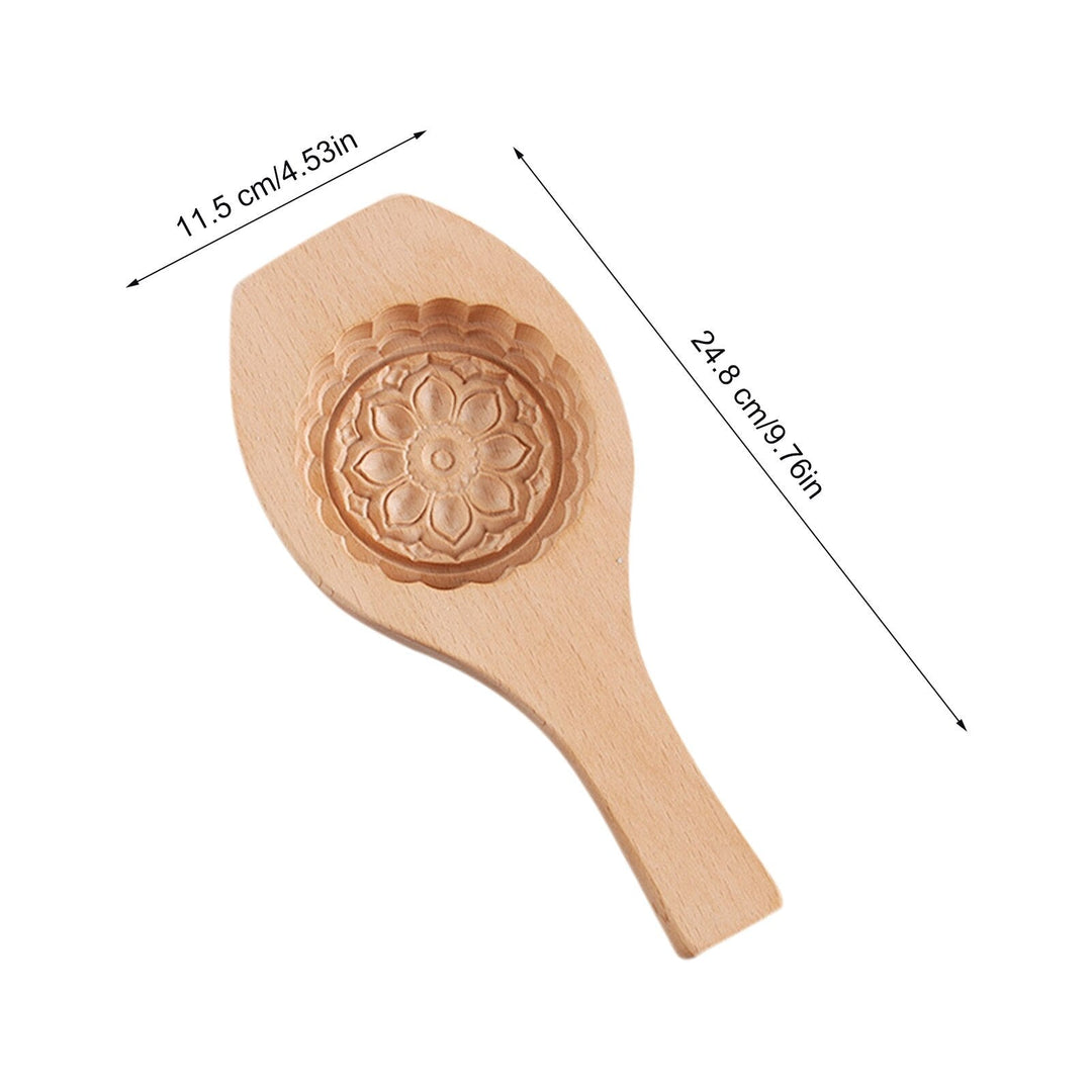 Lisslune | Wooden Cute Pastry Bake Master Baking Mold