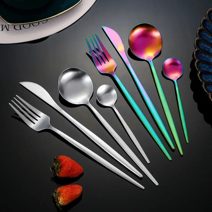 Lisslune | RefinedTable | 30-piece cutlery set