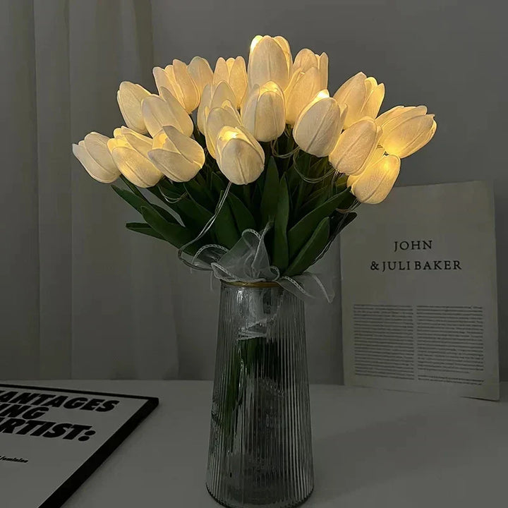 Lisslune | TulipGlow - Portable LED Tulip Night Light