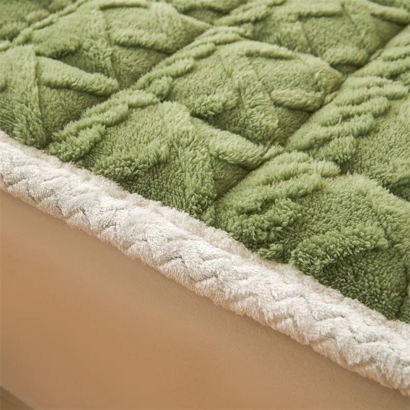 Lisslune | Thick Warm Winter Blanket Mattress Pad