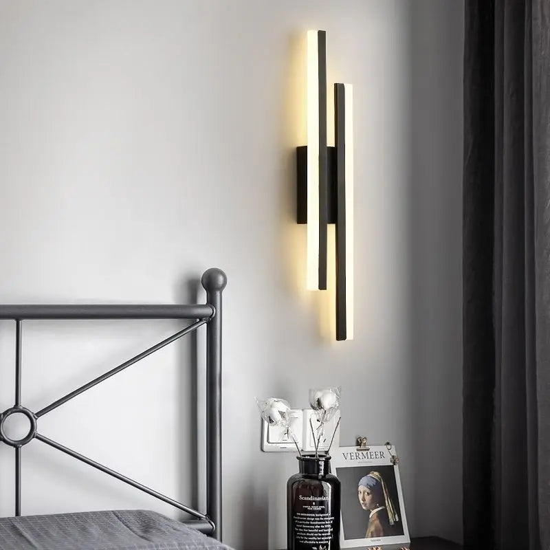 Lisslune | Modern LED Wall Lamp: Black/Gold Acrylic Room Decoration Light