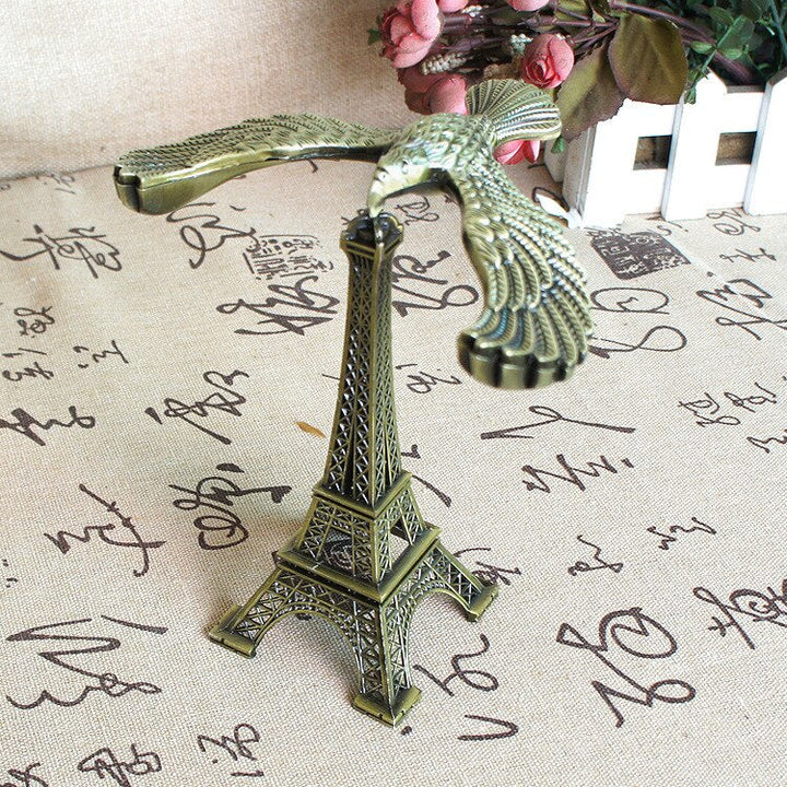 Lisslune | Retro Eagle Tower Balance Figurines