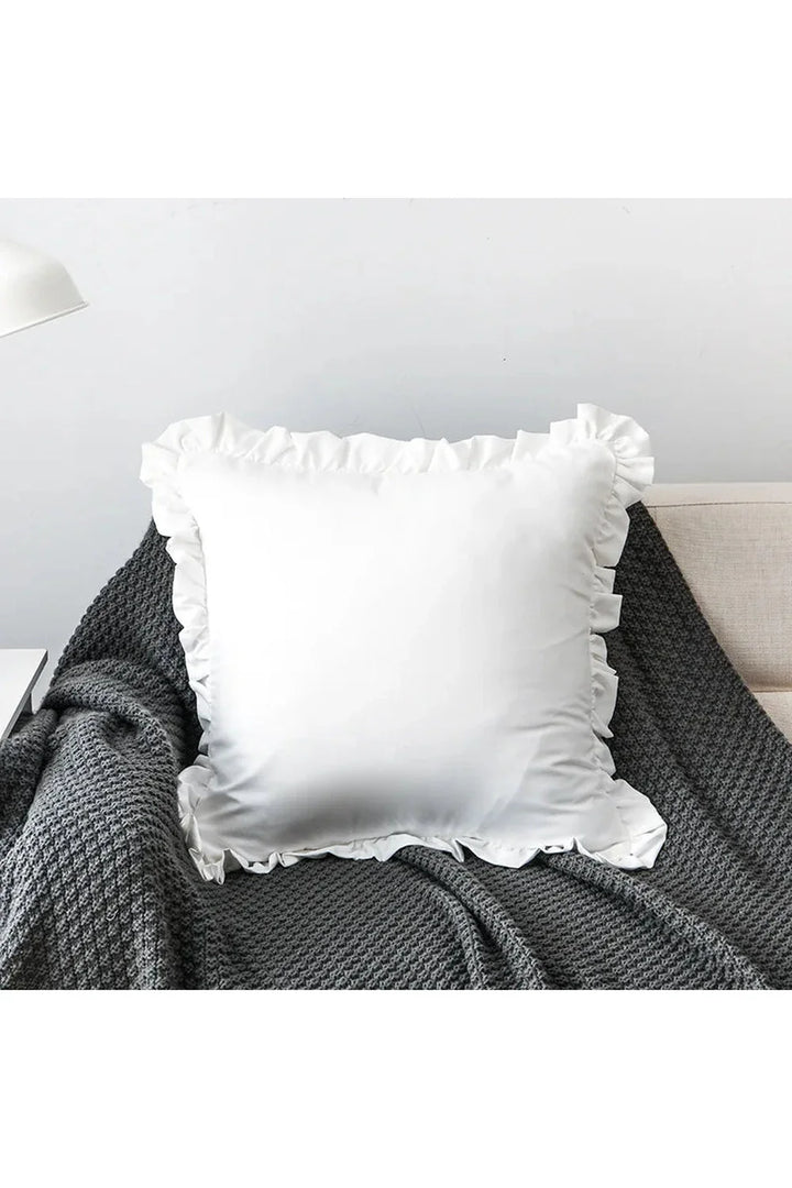 Lisslune | solid ruffle cushion cover