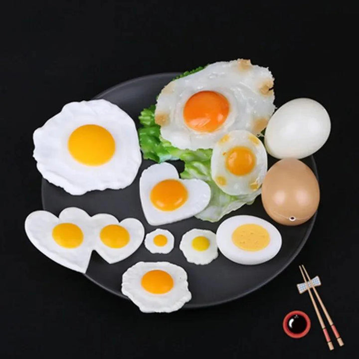 Lisslune | Set of 4 realistic PVC fried egg figures - Charming artificial omelet decorations for home and education