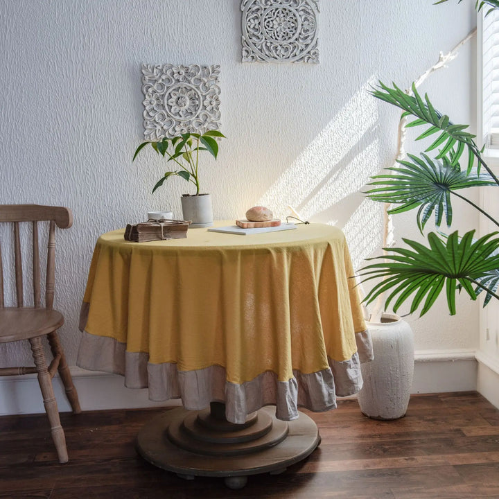 Lisslune | Charm Ruffle Tablecloth