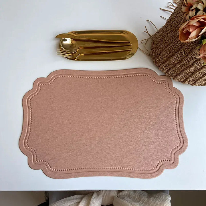 Lisslune | Zachary Placemat