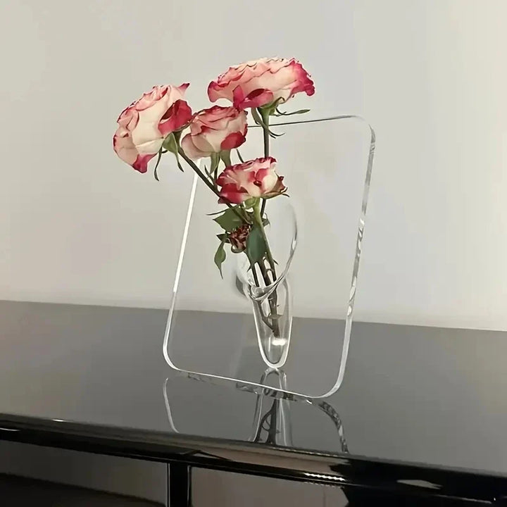 Lisslune | Crystal Flow Built-In Tube Vase