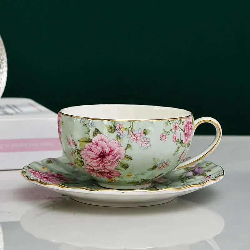 Lisslune | Elegant Bone China Porcelain Coffee Cup - Luxurious and Unique Design