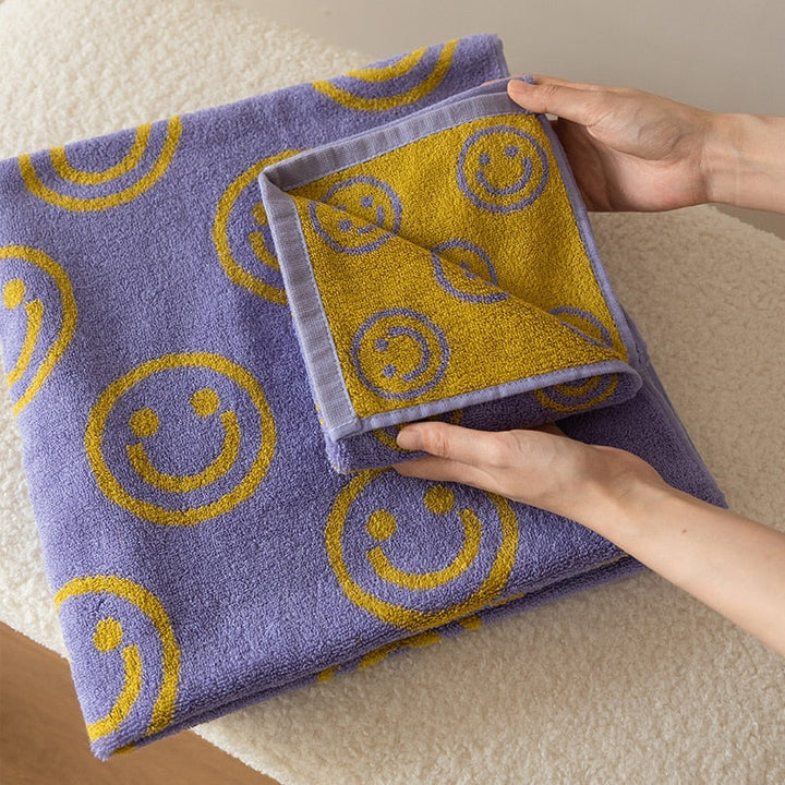 Lisslune | Double-sided Smiley Towel