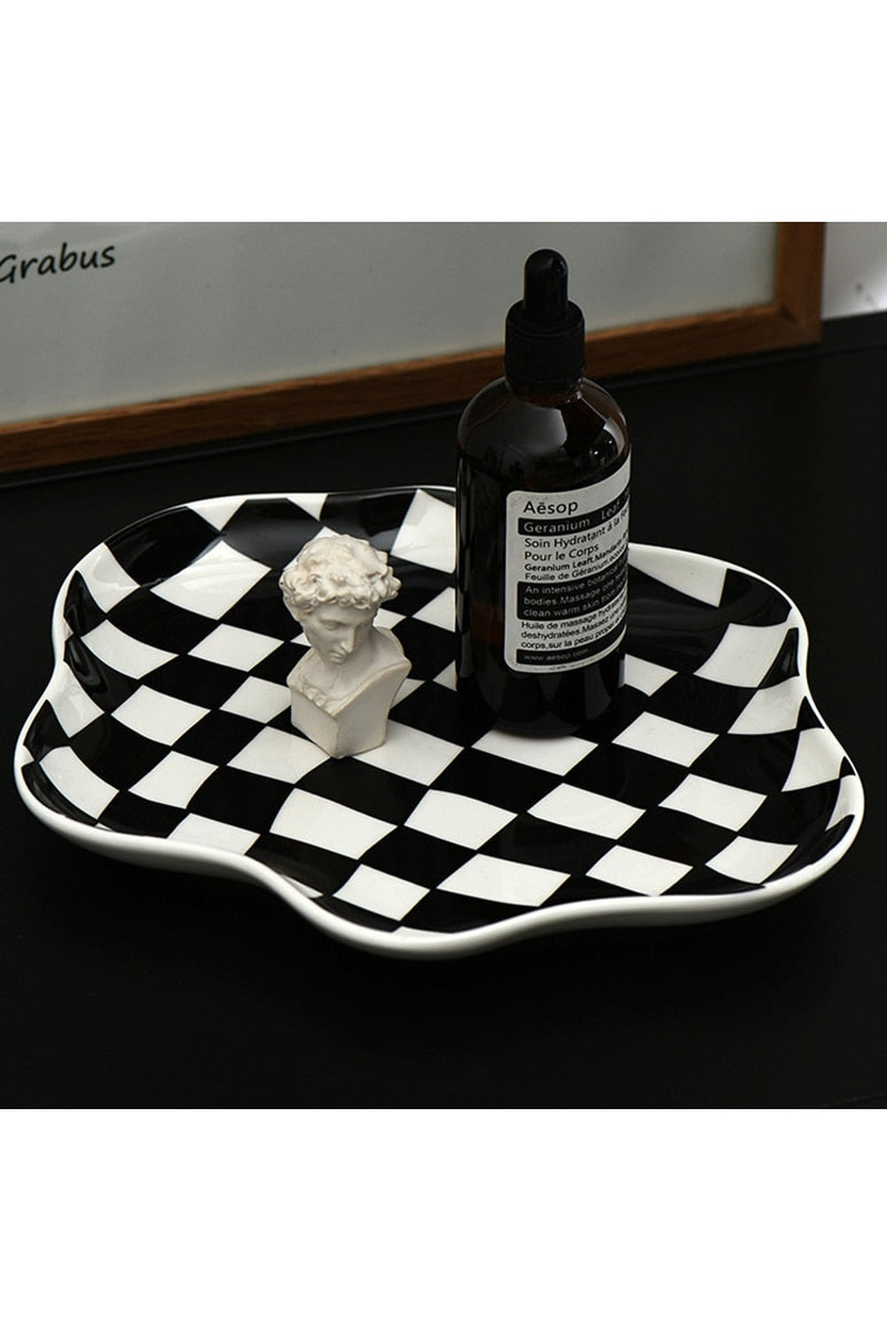 Lisslune | Ceramic chessboard plate