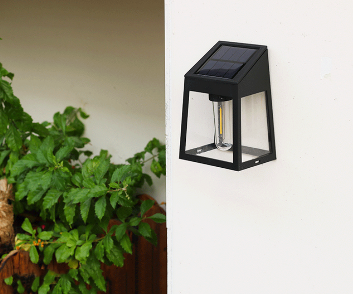Lisslune | GuardLume – Durable LED Solar Outdoor Light