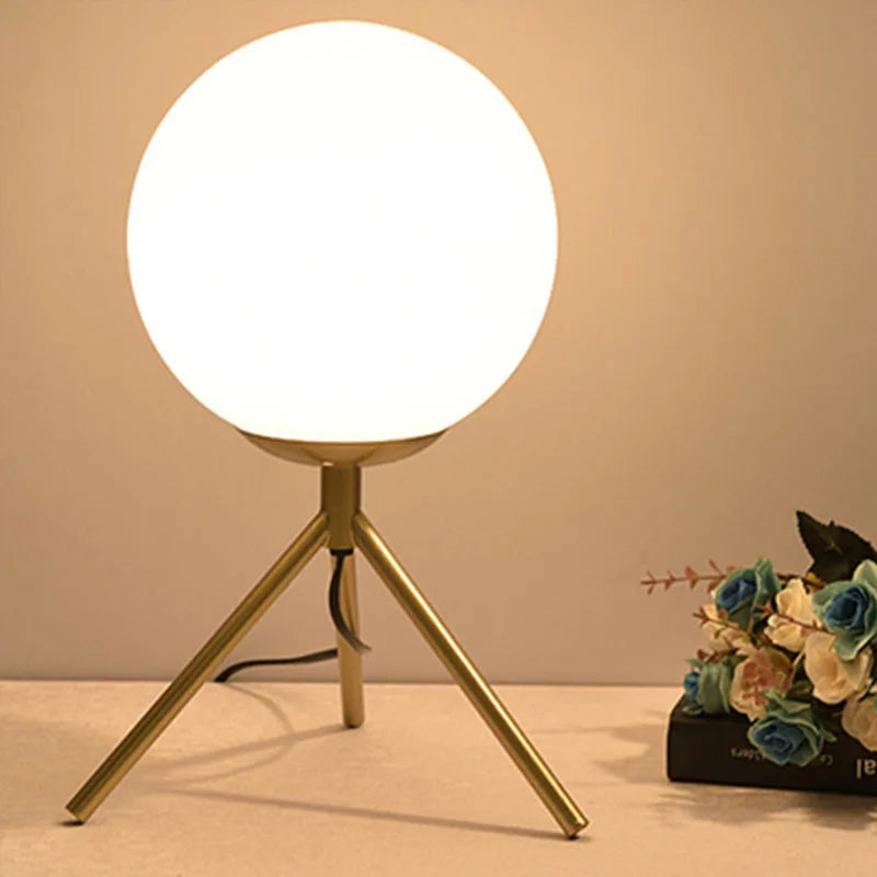 Lisslune | CozyGlow Elegant Table Lamp – Warm LED Lighting for Coziness and Style