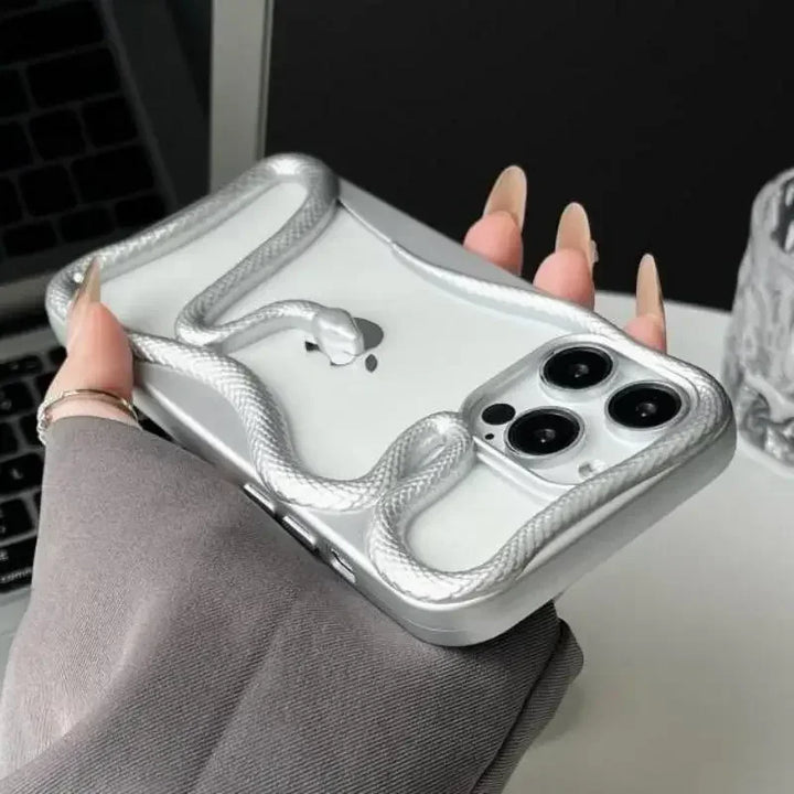 Lisslune | Plating Weicher Gummi Rahmen Hohler Schlange Handyhülle Für iPhone 11 12 13 14 15 16 Pro Max Objektivschutz Unregelmäßige Stoßfeste Hülle
