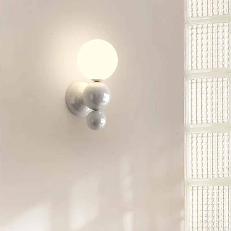Lisslune | BubbleGlow – Modern spherical wall light