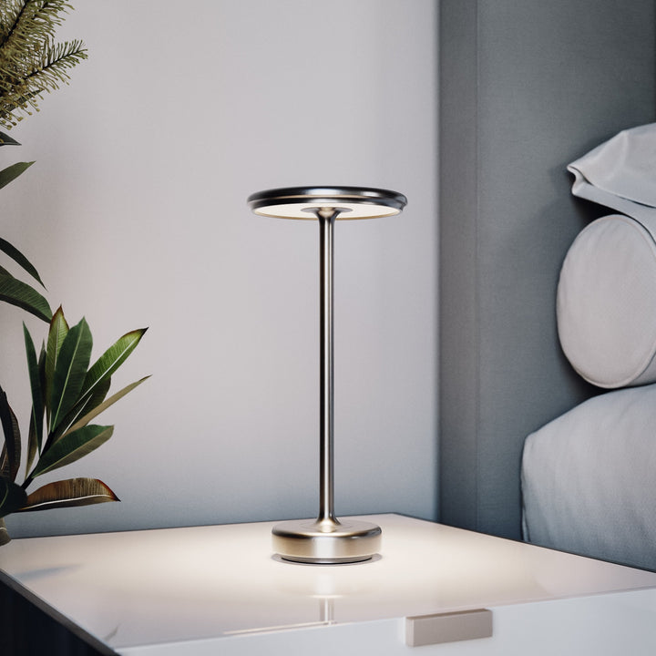 Lisslune | Aura Touch Lamp - stylish indoor lighting