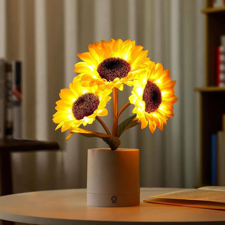 Lisslune | Shimmering Sunflower LED Table Lamp