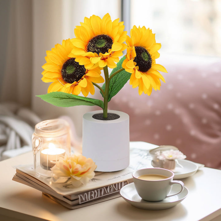 Lisslune | Shimmering Sunflower LED Table Lamp