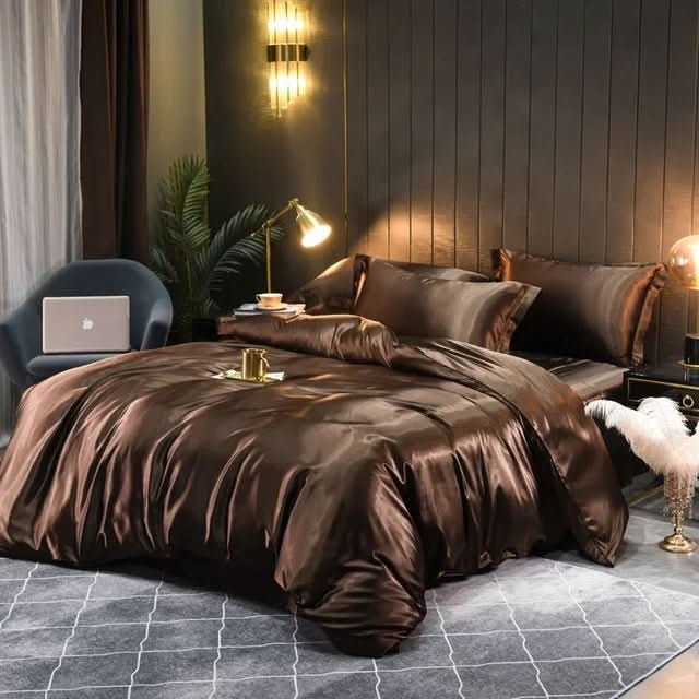 Lisslune | Luxurious silk duvet cover for elegant sleep comfort