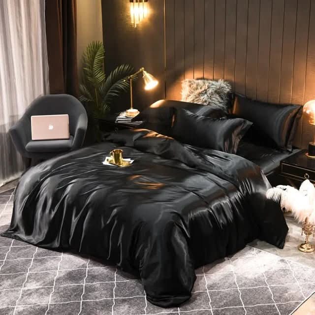 Lisslune | Luxurious silk duvet cover for elegant sleep comfort