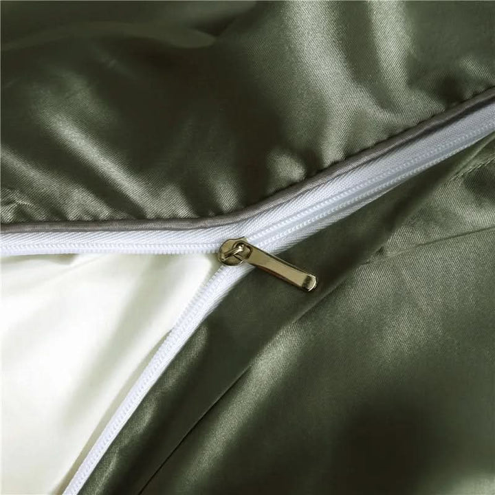 Lisslune | Luxurious silk duvet cover for elegant sleep comfort
