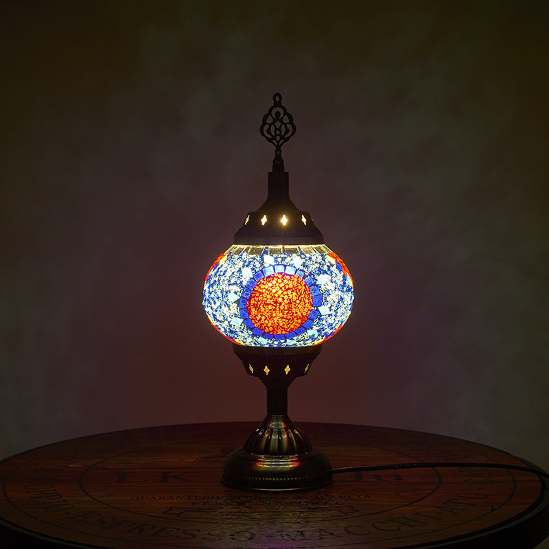 Lisslune | Traditional Tiffany romantic oval iron enameled 1-light table lamp for the bedroom