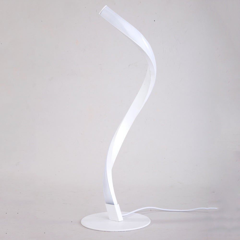 Lisslune | LumiSwivel - Modern LED Desk Lamp with Rotatable Design
