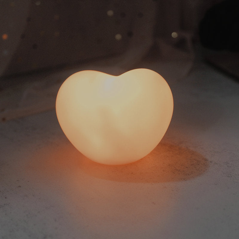 Lisslune | GlowHeart - Heart-shaped LED night light