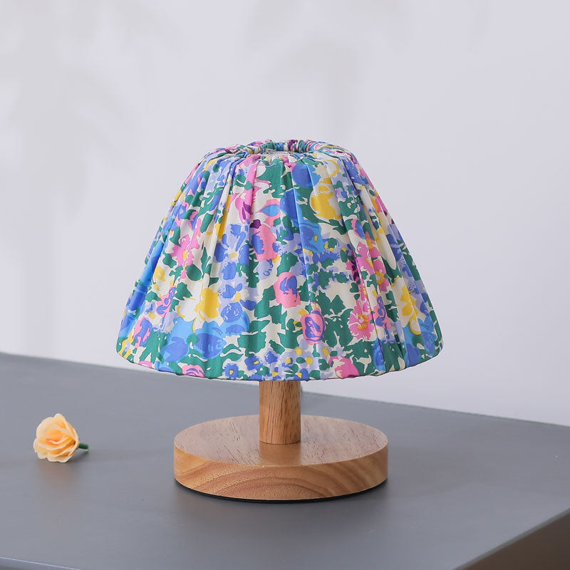 Lisslune | Modern Minimalist Creative Iron Flower Shape 1-Lamp Table Lamp