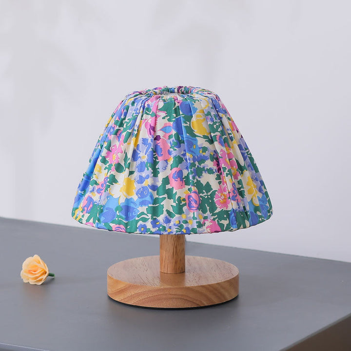 Lisslune | Modern Minimalist Creative Iron Flower Shape 1-Lamp Table Lamp