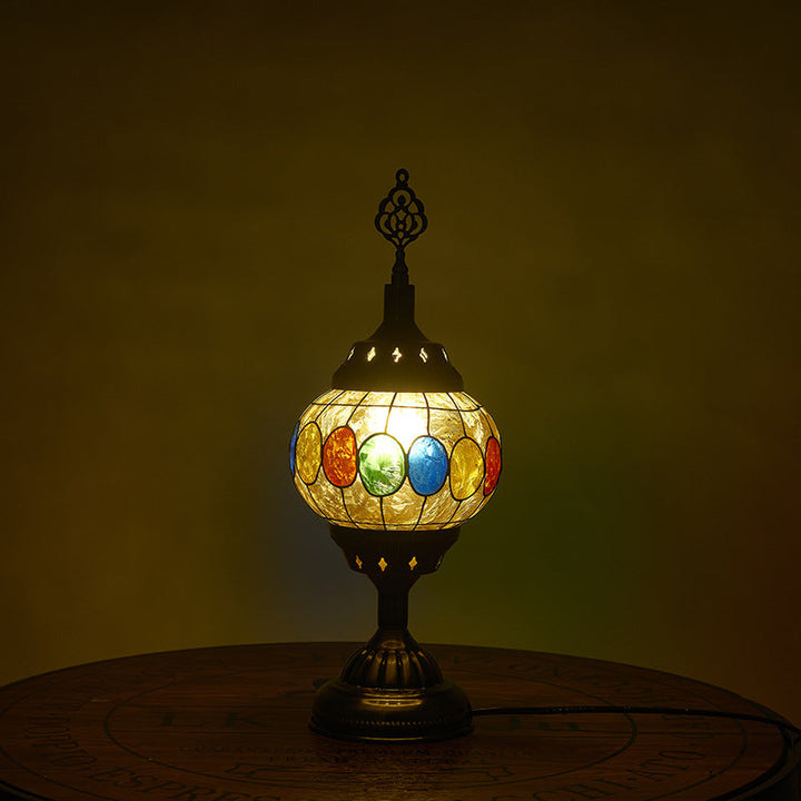 Lisslune | Traditional Tiffany romantic oval iron enameled 1-light table lamp for the bedroom