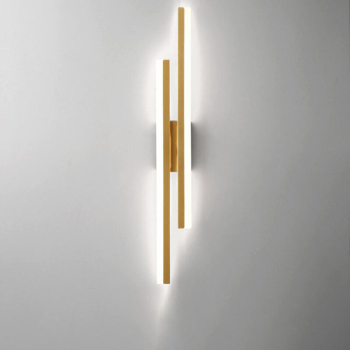 Lisslune | LuxLine Modern LED Wall Lamp | Minimalist Design | Iron & Acrylic | Dimmable Light