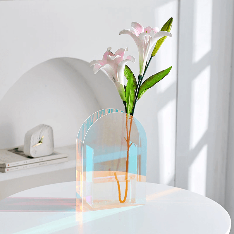 Rynx Aurora Acrylic Vase