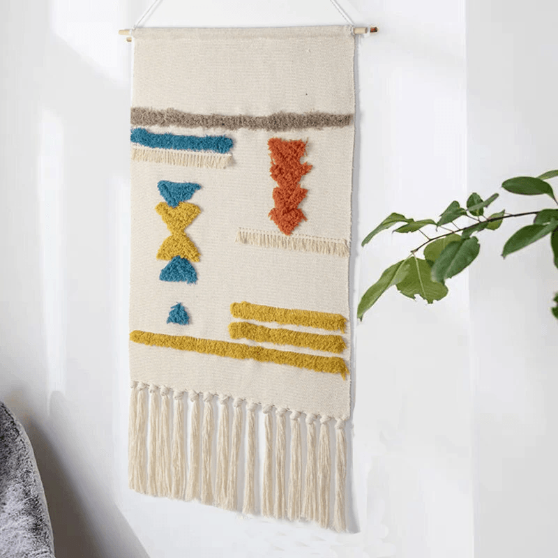 Lisslune | Geometric Tufted Wall Carpet