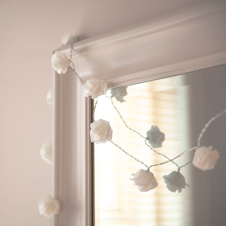 Lisslune | 30 LED Rose Fairy Lights warm white