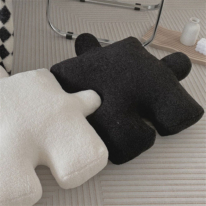 Lisslune | Black-White Cushion Set