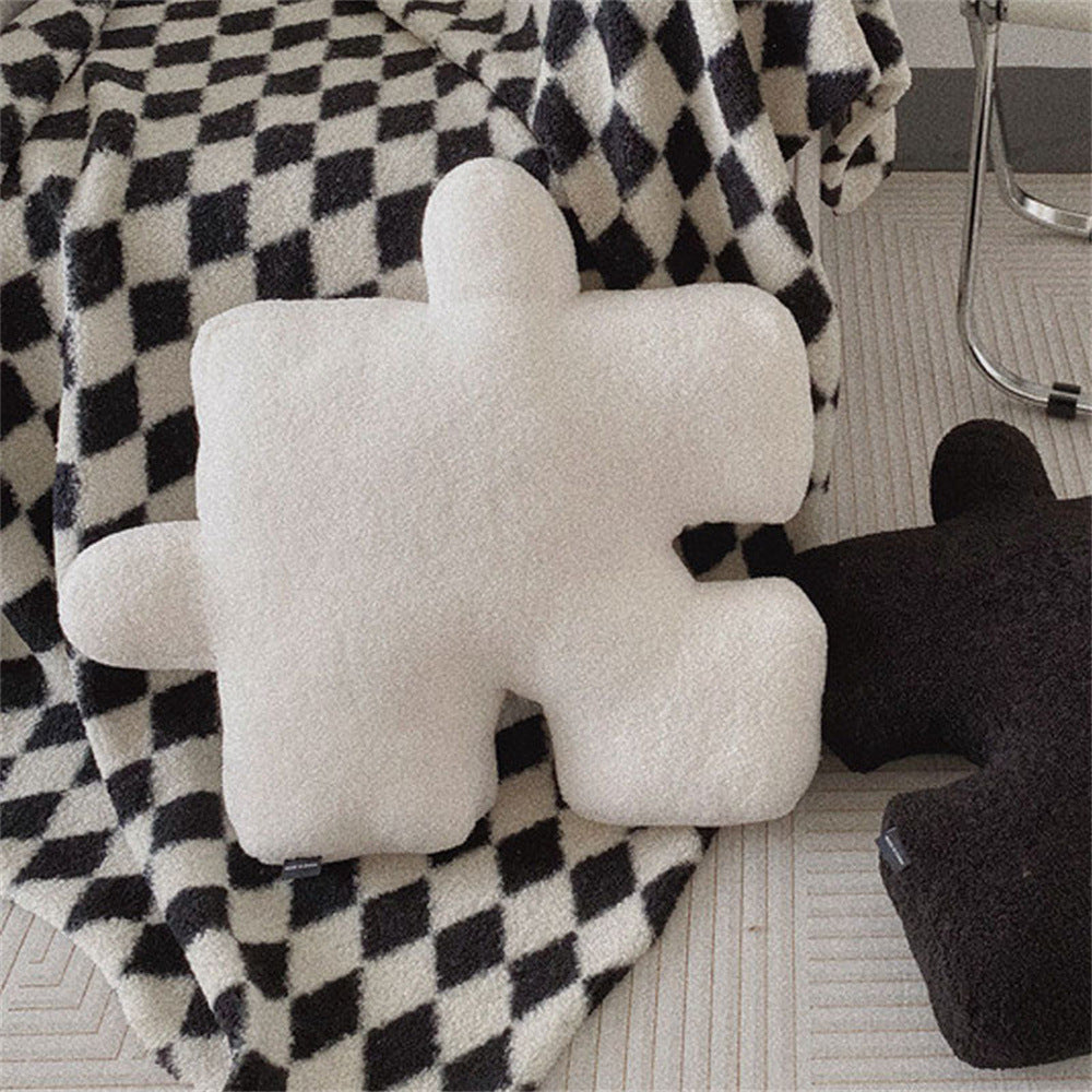 Lisslune | Black-White Cushion Set