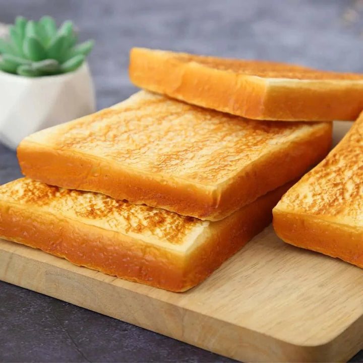 Lisslune | Lifelike Toast Bread Dough Donut Model - Perfect Synthetic Food for Bakery Displays and Kitchen Aesthetics