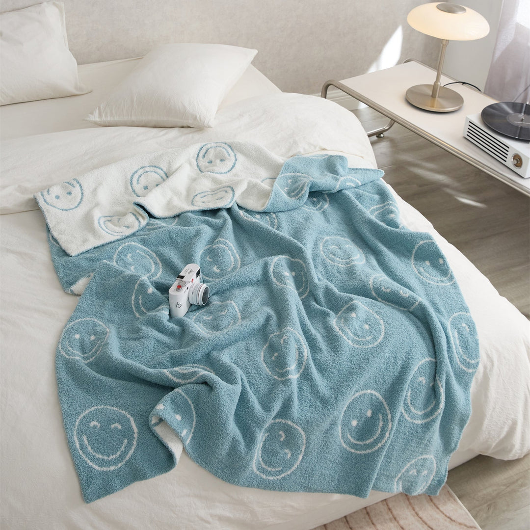 Lisslune | Smiley Blanket