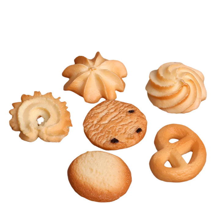 Lisslune | Life-like Cookie Display Collection - 16 realistic models for bakery windows and photography