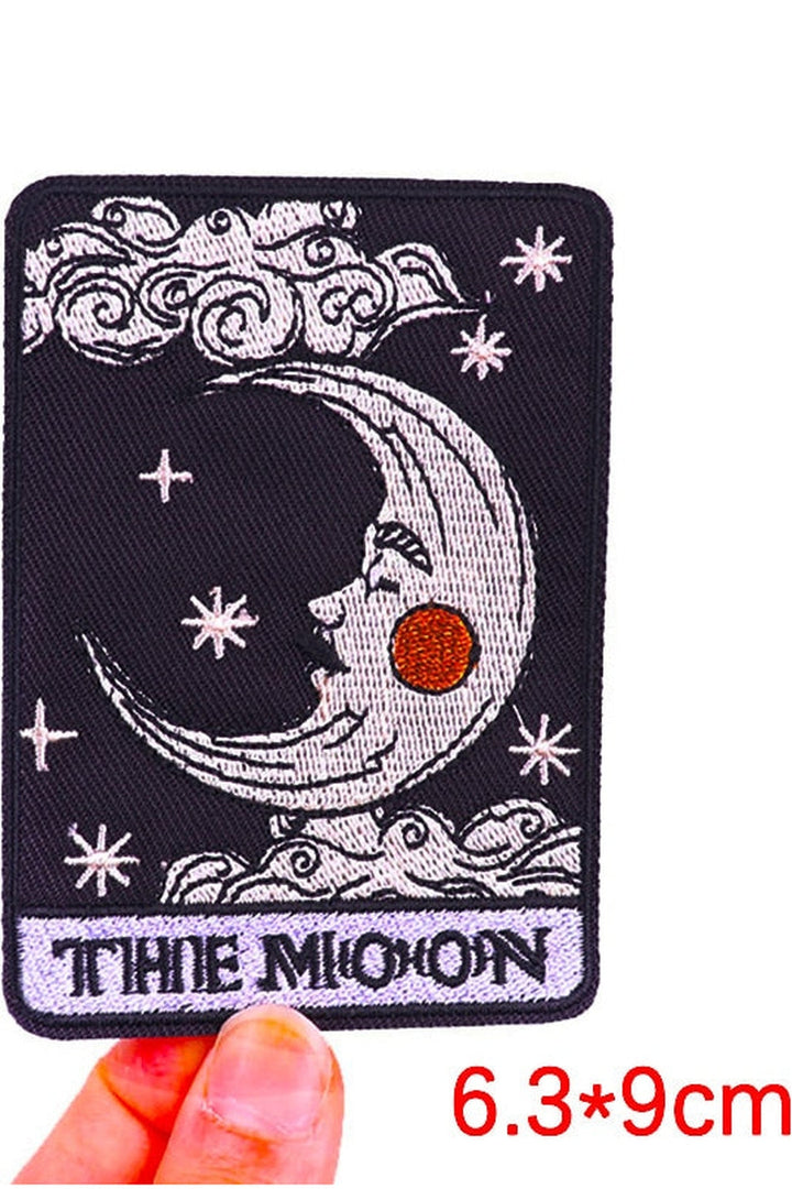 Lisslune | Ghost Style Embroidered Patch
