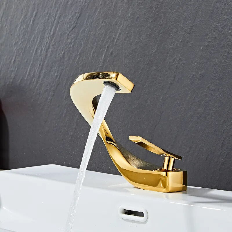 Lisslune | Nordic Arch Artistic Deck Mounted Faucet