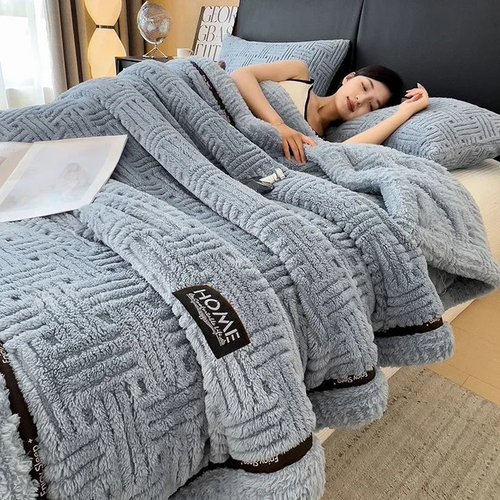 Rynx New Half-Side Fleece Autumn Winter Blanket Soft Fluffy Maternal and Child Grade Comforters Warm Breathable Sofa Cover Blanket