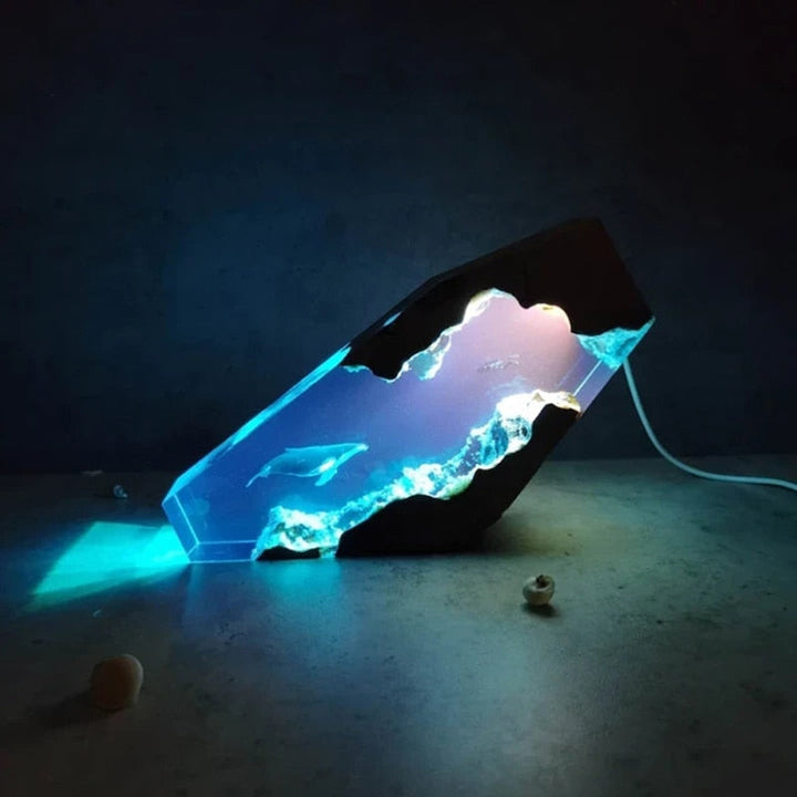 Lisslune | Deep Sea Adventure Resin Diver Lamp Decor