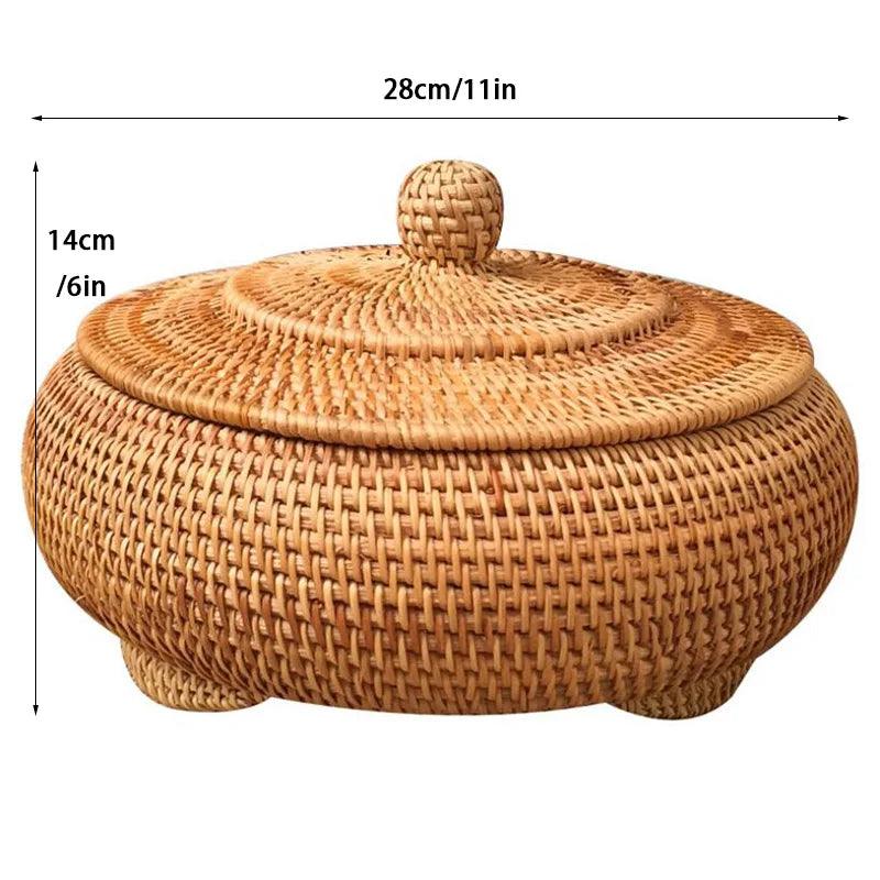 Lisslune | Elegant handwoven rattan storage chest - Stylish organizer for any room