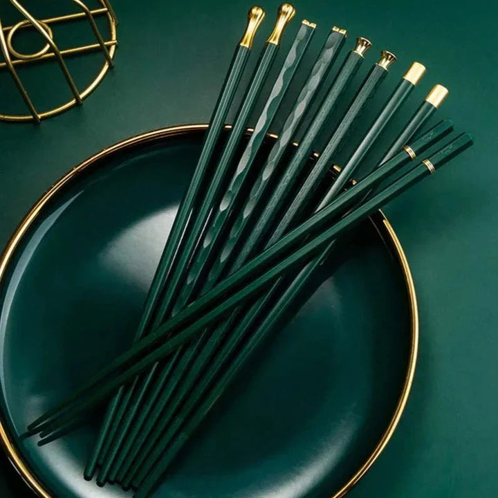 Lisslune | DineLux – Luxurious Chopstick Set with Refined Designs (5 Pairs)