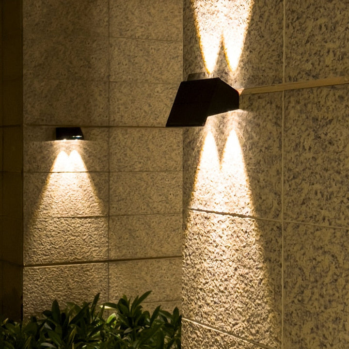 Lisslune | SensorGlow - Motion-Activated Solar Wall Lamp