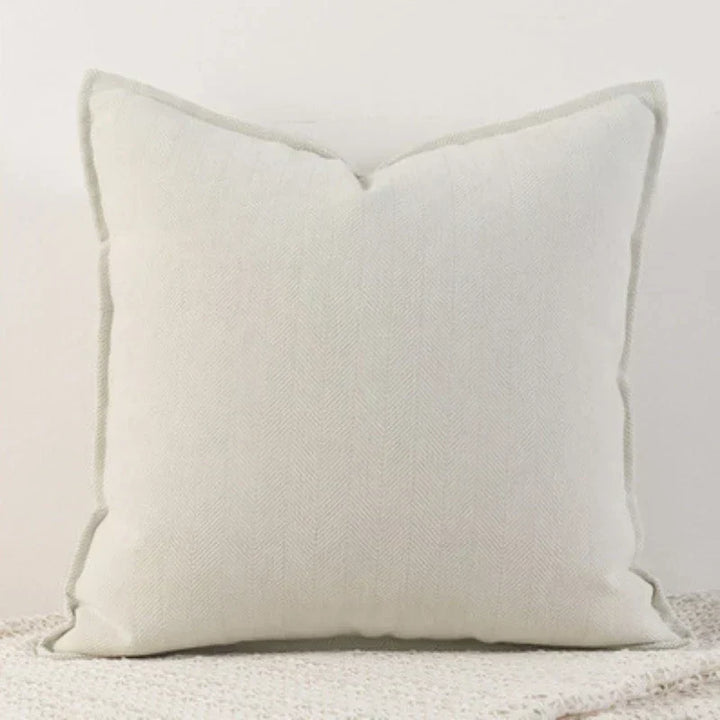 Lisslune | PureChenille - Elegant Cushion Cover for a Cozy Ambience