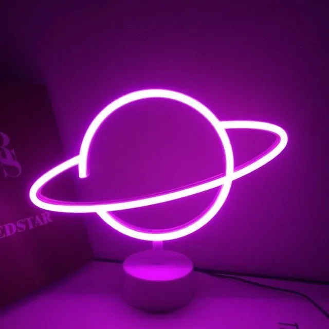 Lisslune | NeonGlow – Playful set with neon lights