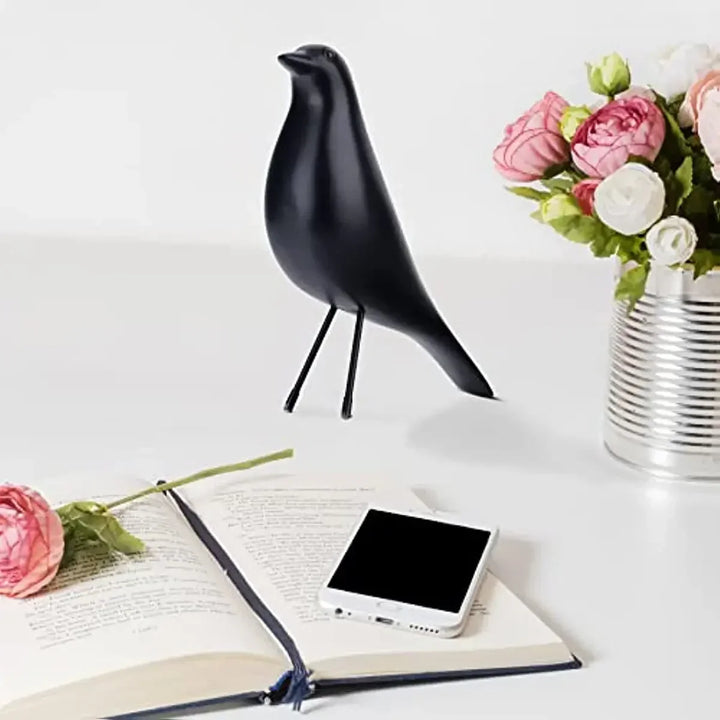 Lisslune | Modern Bird Statue made of Resin
